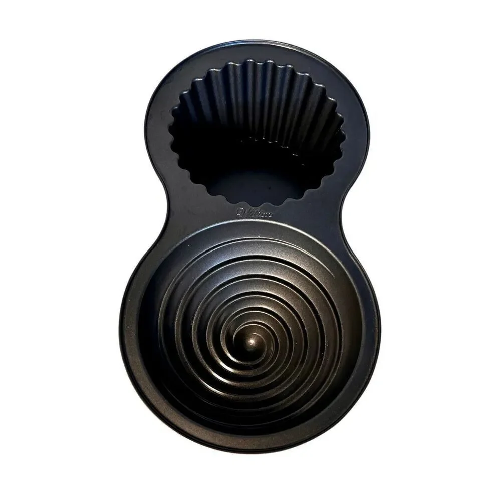 Wilton Giant Cupcake Pan NWOT